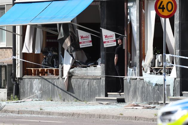 지난 6월 스웨덴 남동부의 도시 린최핑에서 벌어진 폭발 사건으로 파괴된 건물.