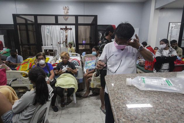 BATANGAS, PHILIPPINES - JANUARY 13: Patients are seen at Public Hospital during the Taal volcano eruption in Batangas, Philippines on January 13, 2020. Authorities in the Philippines raised the alert due to increased activity of Taal volcano where in thousands of people were being evacuated.
 (Photo by Dante Diosina Jr./Anadolu Agency via Getty Images)