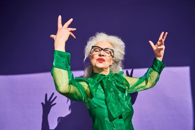 전 애인에게 새 애인이 생긴 걸 알았을 때 대처법 7가지