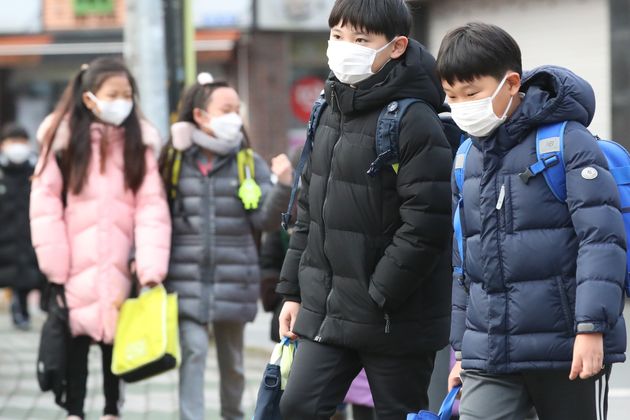 '손 세정제는 효과가 없다?' 신종 코로나바이러스에 대한 루머를 짚어봤다