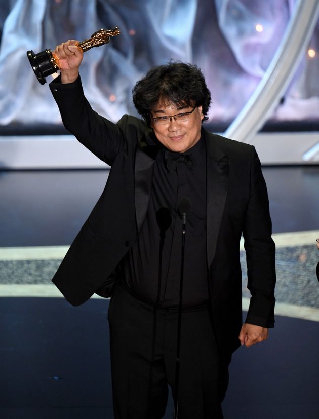 HOLLYWOOD, CALIFORNIA - FEBRUARY 09: Bong Joon-ho accepts the International Feature Film award for 'Parasite' onstage during the 92nd Annual Academy Awards at Dolby Theatre on February 09, 2020 in Hollywood, California. (Photo by Kevin Winter/Getty Images)