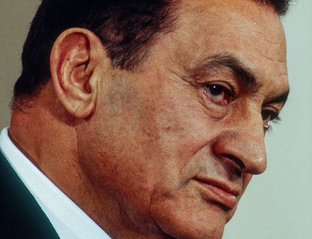 30년 동안 이라크를 통치했던 호스니 무바라크 전 이라크 대통령이 25일 91세로 사망했다.