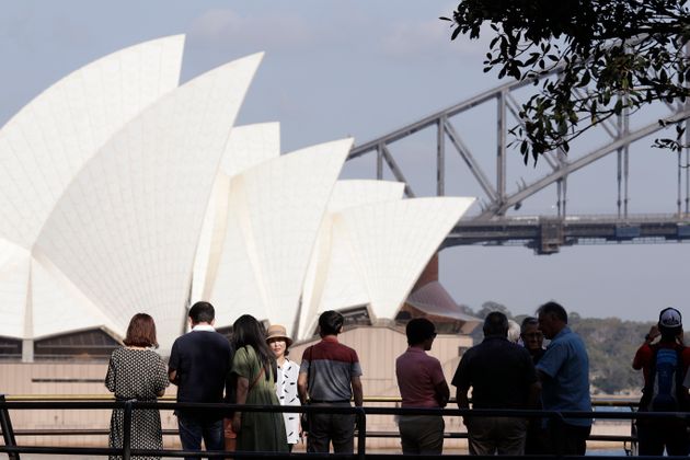 (자료사진) 호주 정부가 코로나19(신종 코로나바이러스)와 관련해 한국발 외국 국적 여행객들의 입국을 당분간 금지하겠다고 밝혔다. 중국과 이란에 대해 적용됐던 입국금지 조치도 연장됐다.