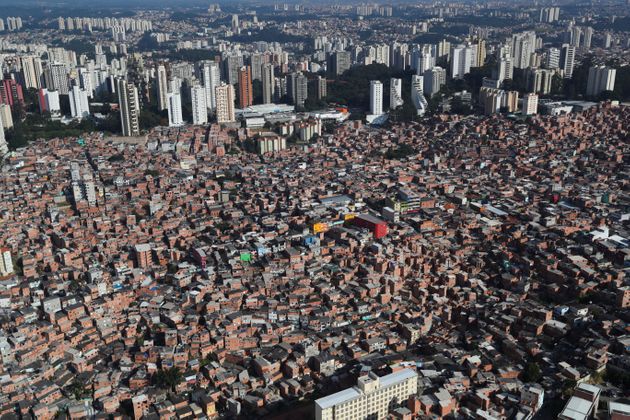 (자료사진) 브라질 상파울루의 빈민가. 상파울루, 브라질. 2020년 4월2일.