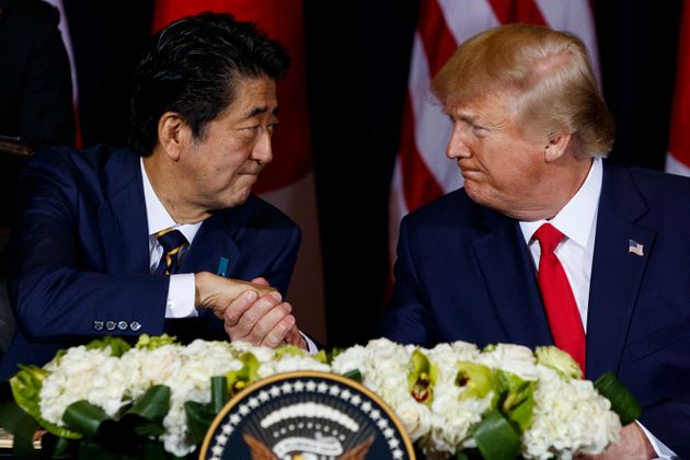아베 신조 일본 총리와 도널드 트럼프 미국 대통령