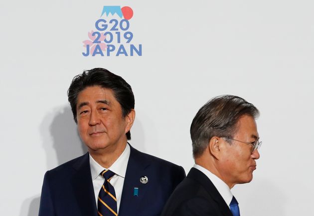 아베 신조 일본 총리, 문재인 대통령