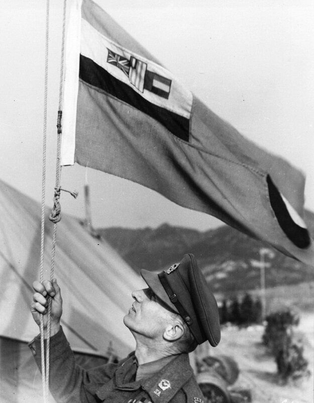 1951년 남아프리카공화국 국기 게양 모습. 2020년 6월 22일 공개.