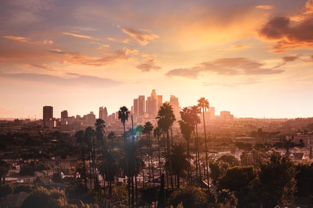 해질녘 미국 로스앤젤레스의 도시 풍경.