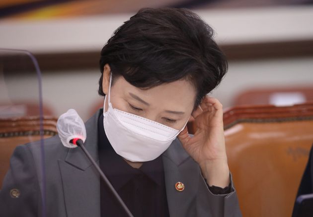 김현미 국토교통부 장관은 2017년 문재인 정부 출범과 함께 국토교통부 장관을 지내왔다.