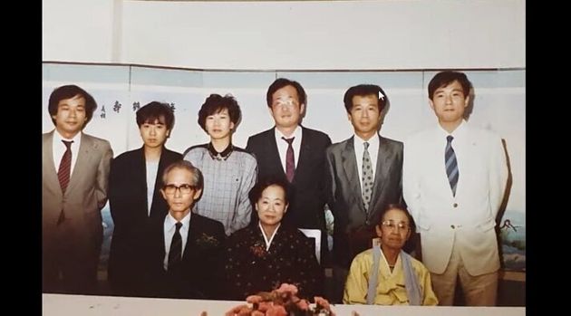 손혜원 전 더불어민주당 의원 가족사진. 유튜브 손혜원TV 캡처