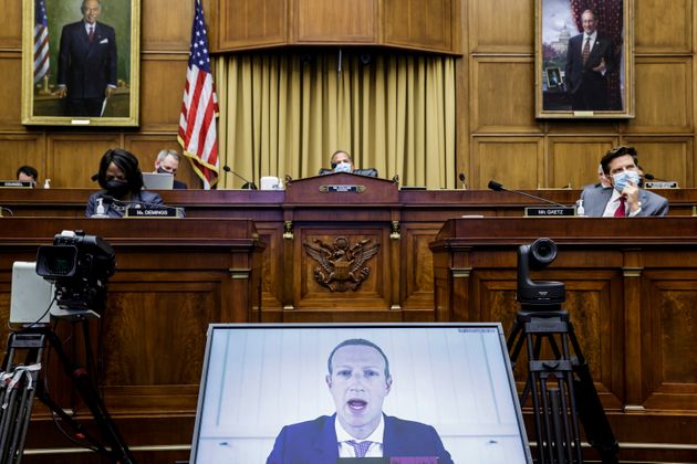 (자료사진) 2020년 7월29일 - 마크 저커버그 페이스북 CEO가 의회 법사위원회 반독점법 조사에 화상으로 참석한 모습.