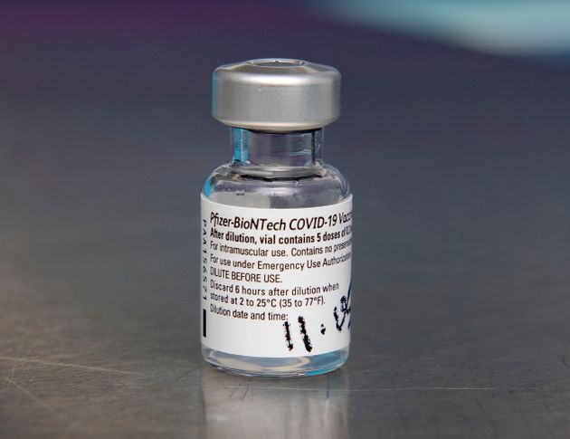 영국에서 접종이 시작된 화이자/바이오앤테크의 코로나19 백신.