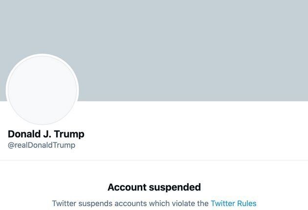 도널드 트럼프 미국 대통령의 트위터가 영구 정지됐다.