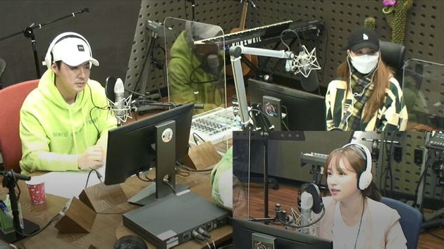 KBS 쿨FM '정은지의 가요광장' 보이는 라디오 화면 캡처