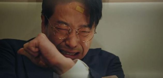 미스터백의 오열&nbsp;