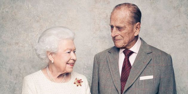 지난 2017년, 영국 왕실이 이들의 결혼 70주년을 기념하며 공개한 사진 