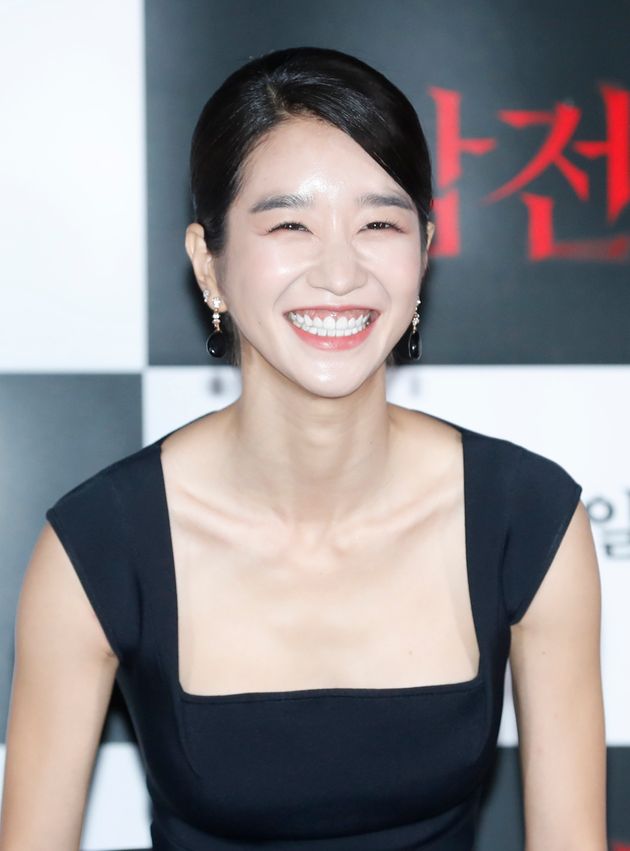 배우 서예지가 8일 오후 서울 용산CGV에서 열린 영화 ‘암전’(감독 김진원) 언론시사회에 참석해 환한 미소를 짓고 있다.