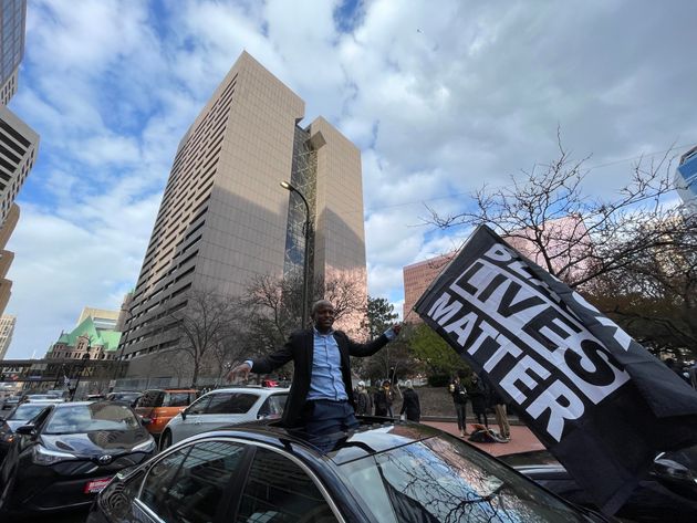 2급 살인, 3급 살인 2급 과실치사 모두 유죄! 미니애폴리스는 열광했고, 오열했다(화보)