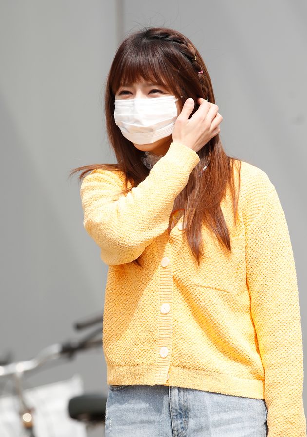 ‘미스트톳2’ 양지은이 3월 18일 오후 경기도 고양시 일산 JTBC에서 열린 JTBC 예능프로그램 '아는 형님' 녹화를 위해 출근을 하고 있다.