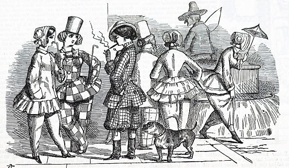 블루머를 입은 여성들. 1851년 Punch (영국의 주간 풍자 만화 잡지) 