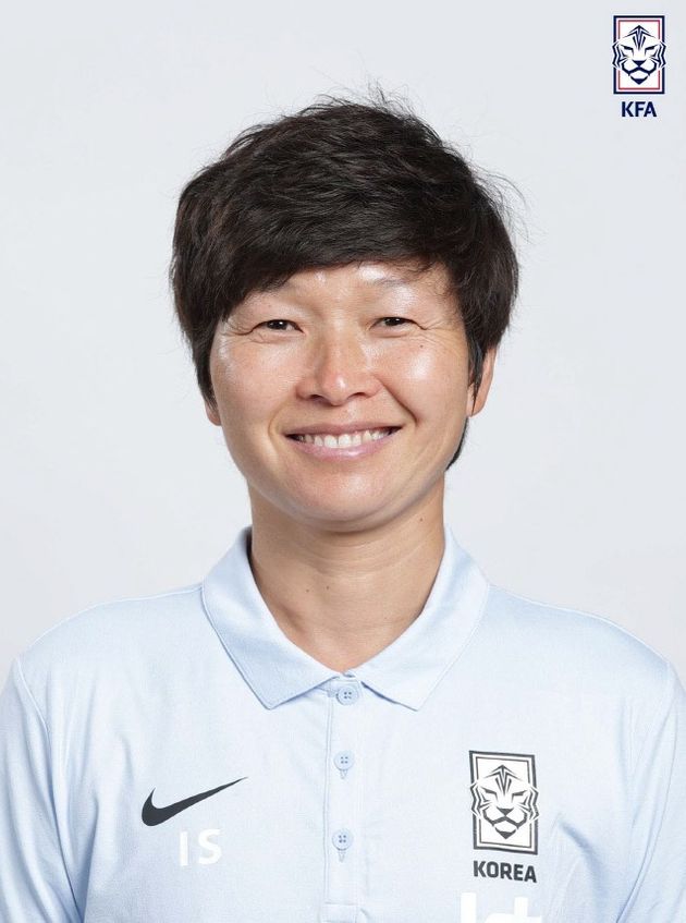 황인선 U-20 여자 축구대표팀 감독.
