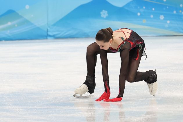 2022 베이징 동계올림픽 프리스케이팅에서 실수를 연발한 카밀라 발리예바. 
