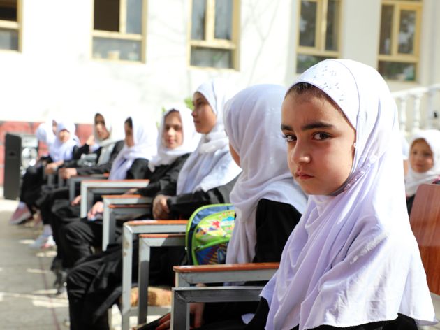 카불의 학생.