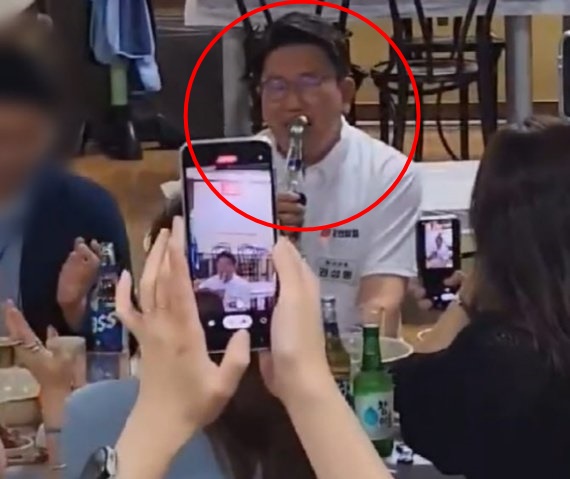 이준석 가처분 신청 일부 인용: 직무 정지된 주호영 비상대책위원장 대신 국민의힘 지휘할 대표는 또 이 사람일 것 같다