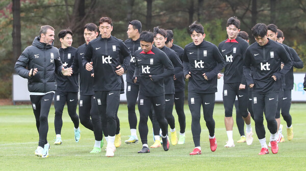 대한민국 축구대표팀 선수들이 경기 파주 국가대표 트레이닝센터(NFC)에서 훈련을 하고 있다. ⓒ 뉴스1