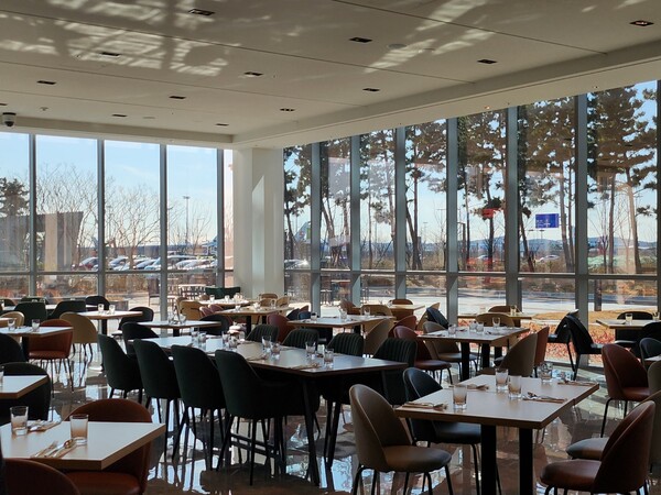 이비스 스타일 앰배서더 인천 에어포트의&nbsp;'라 퀴진(La Cuisine)' 레스토랑.