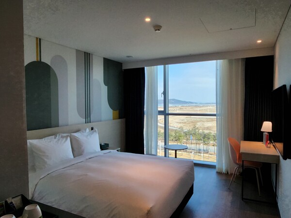 이비스 스타일 앰배서더 인천 에어포트의 객실.