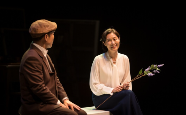 배우 문소리가 연극 '광부화가들'에서 연기하는 귀족 상속녀 헬렌 서덜랜드는 실존했던 인물로, 예술에 대한 신념으로 광부 화가들을 조건 없이 후원했다.&nbsp;ⓒ프로스랩