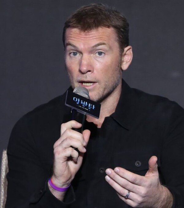 내한한 샘 워싱턴(제이크 설리 역) ⓒ뉴스1