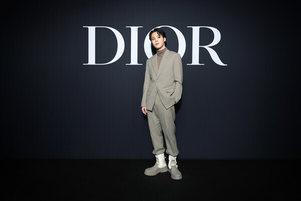 PARIS, FRANCE - JANUARY 20: Jimin attends the Dior Homme Menswear Fall-Winter 2023-2024 show as part of Paris Fashion Week on January 20, 2023 in Paris, France. (Photo by Pascal Le Segretain/Getty Images for Christian Dior)