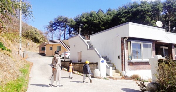 가족들과 함께 집을 보러 가던 날