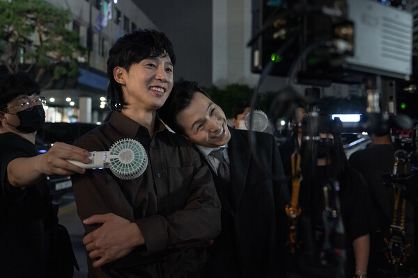 '더 글로리' 비하인드 스틸. ⓒ넷플릭스