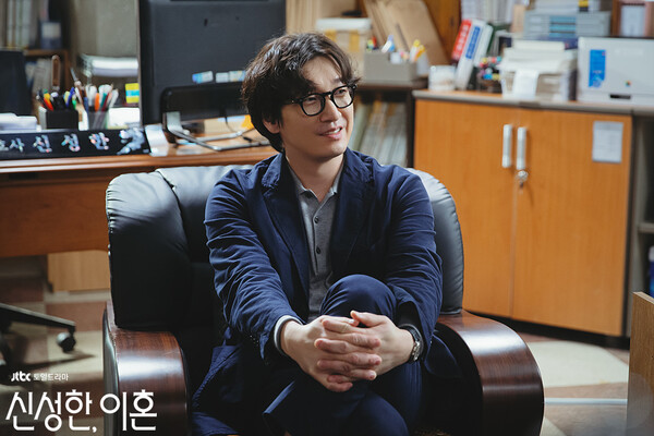 피해자는 무결하고 무고한 존재인가? JTBC 드라마 '신성한, 이혼' 조승우의 변론이 일깨워주는 것(리뷰)