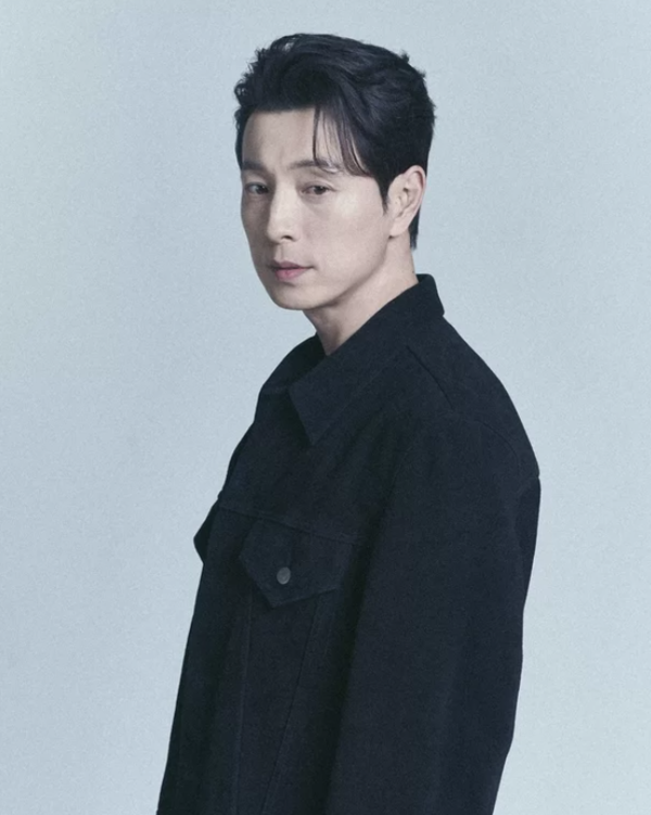 배우 정성일&nbsp;ⓒ넷플릭스 제공