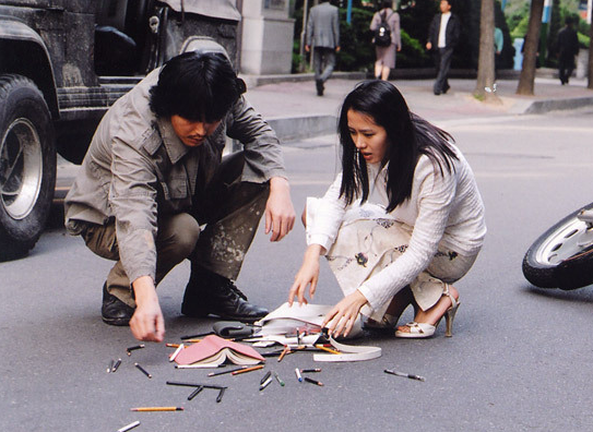 영화 '내 머리속의 지우개' 스틸컷. ⓒCJ 엔터테인먼트