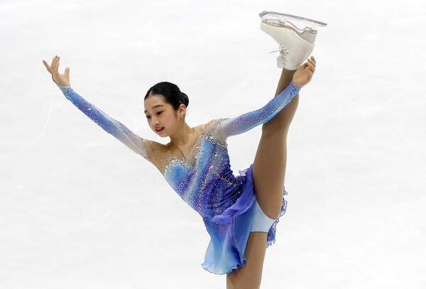 신지아가 지난 1월 8일 경기도 의정부시 의정부실내빙상장에서 열린 'KB금융 코리아 피겨스케이팅 챔피언십 2023' 여자 싱글 프리스케이팅 경기에서 멋진 연기를 펼치고 있다. (2023.1.8)&nbsp;ⓒ뉴스1