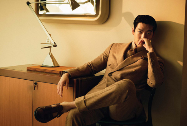 김우빈&nbsp;ⓒ아레나 옴므