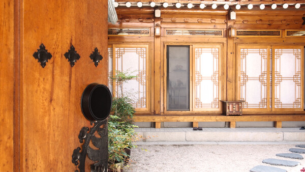 에어비앤비로 외국인은 물론, 한국인에게도 한옥의 매력을 알려요