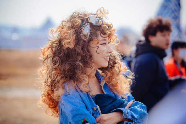 김완선이 '한국의 마돈나'로 불리던 톱스타 시절보다 오십 넘은 지금이 더 행복한 이유를 밝혔고, 용기를 잔뜩 심어준다