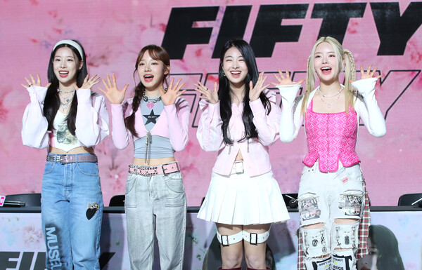 “샵 해체 당시…!!” 피프티 피프티와 전속계약 분쟁 중인 어트랙트 전홍준 대표의 20년 전 과거 행적이 포착됐는데 너무 놀랍다