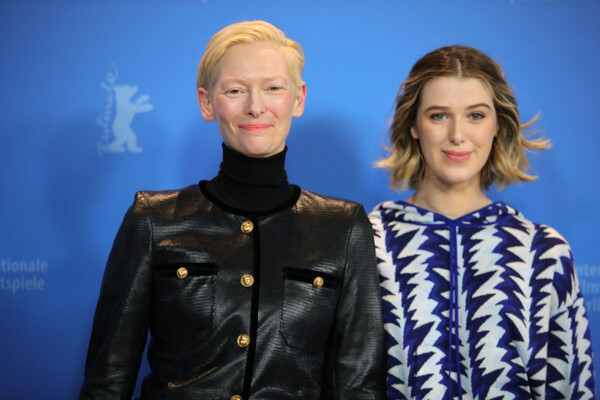 틸다 스윈튼과 그의 딸 ⓒGettyimagesKorea