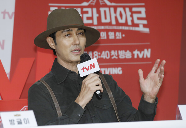 '톱모델→ 코믹배우→ 차줌마' 차승원의 다음 행보는 듣고 나니 '팔색조'라는 말이 떠오르고 엄지척이다(형따라 마야로)