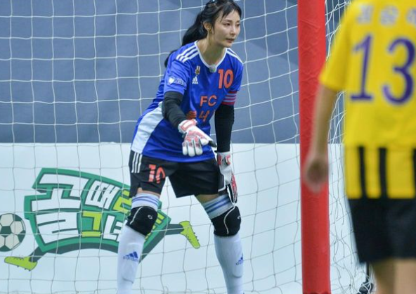 예능 '골 때리는 그녀들' 속 안혜경.&nbsp;ⓒSBS