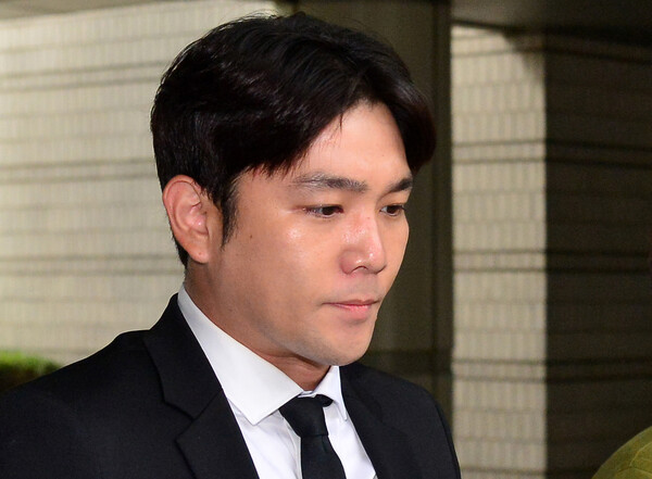 활동보다 자숙이 긴..! 이특이 려욱 결혼식서 특별히 강조한 건, 듣고 나니 참으로 많은 생각이 휘몰아친다