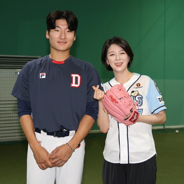 곽빈(두산 베어스) 선수와 배현진 국민의힘 의원. ⓒ배현진 페이스북