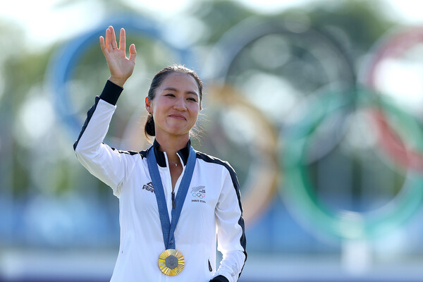 금메달 목에 건 리디아 고. ⓒGettyImages Korea